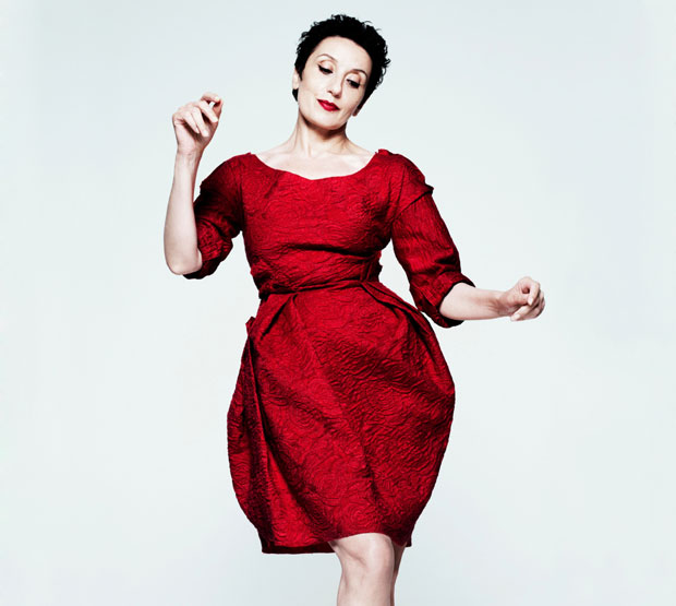 Луз Касал 12. марта поново у Београду